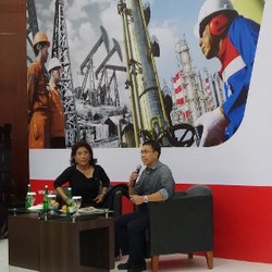 Menteri Susi: Lulusan SMP Tapi Lancar Bahasa Inggris dan Mau Lamar ke Pertamina