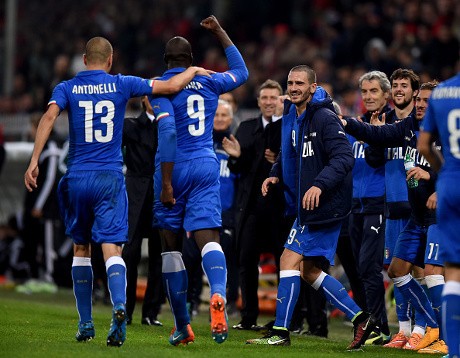 Italia Kalahkan Albania Lewat Gol Tunggal Okaka