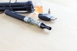 Seperti Apa Dampak Rokok Elektrik Bagi Kesehatan? Ini Kata Dokter Paru