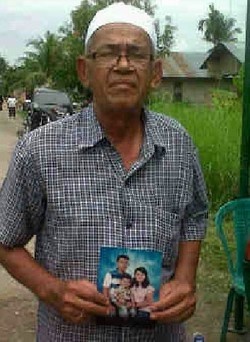 Keluarga Kaget Praka Joni Tewas Pasca Bentrok Polisi dan TNI di Batam