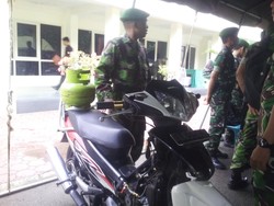 Motor Berbahan Bakar Elpiji Rakitan TNI Aceh ini Pikat Menhan Ryamizard