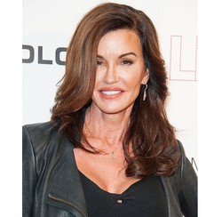 Bantah Memperkosa, Bill Cosby Sebut Mantan Supermodel Ini Pembohong