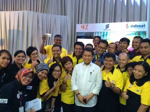 Kejutan 4G LTE di HUT Indosat ke-47