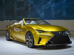 Lexus LF-C2, Si Atap Terbuka yang Cantik