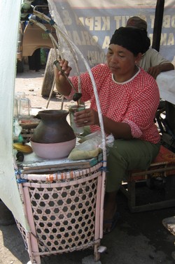 Penjual Es Dawet Ayu di Pasar Banjardawa