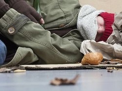 Kisah Miris Entertainer, Jadi Badut Hingga Ngamen untuk Sambung Hidup