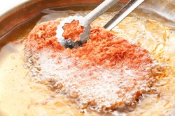 Hindari Menggoreng dan Mengungkep Makanan Agar Irit Waktu dan Bahan Bakar