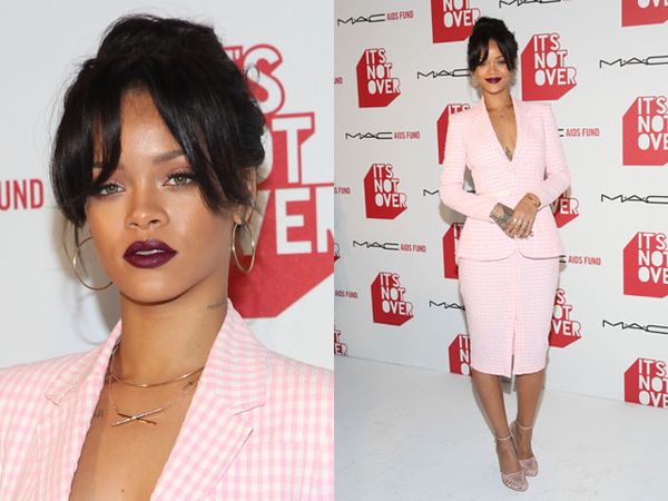 Rihanna Jadi Sekretaris Seksi