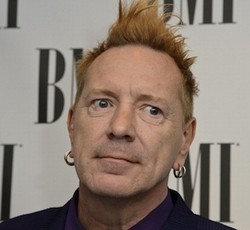 John Sex Pistols Habiskan Rp 191 Juta demi Game iPad