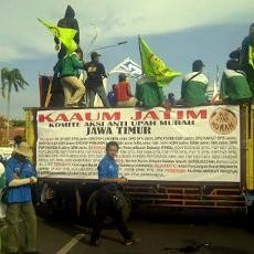 UMK Kota Surabaya Tahun 2015 Lampaui DKI Jakarta