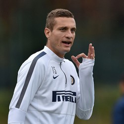 Vidic Tak Sabar Jalani Derby della Madonnina Pertamanya