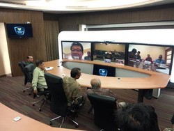 Tinjau Situation Room, JK Tanya ke Ridwan Kamil Soal Demo BBM