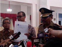 Prasetyo dan Jaksa Agung yang Katanya Bukan dari Partai Politik