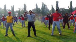 TNI-Polri Senam Dangdut Bersama Sakitnya Tuh di Sini di Mako Kopassus