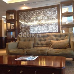 Kemewahan di Kantor Pimpinan SKK Migas: Lukisan Hingga Furnitur Klasik