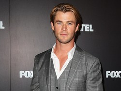 Chris Hemsworth, Cowok Seksi yang Cinta Keluarga