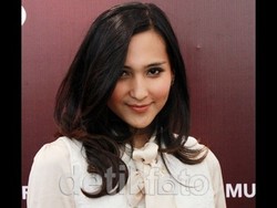 Dena Rachman Akan Ganti KTP Jika Sudah Operasi Kelamin