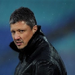 Bulgaria Pecat Pelatih Setelah Start Buruk di Kualifikasi Euro 2016