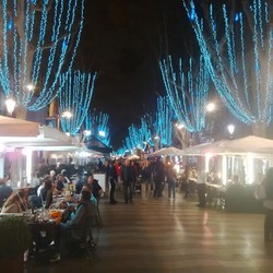 Akhir Pekan, Barcelona Jadi Kota Pejalan Kaki