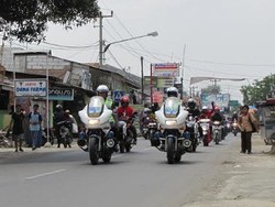 Komunitas Honda se-Karawang Bersihkan Rumah Singgah Soekarno