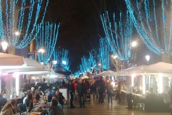 Akhir Pekan, Barcelona Ramai dengan Pejalan Kaki