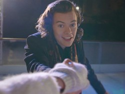 Kencan Bareng One Direction di Video Klip Night Changes