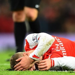 Wenger Soal Cedera Szczesny dan Wilshere