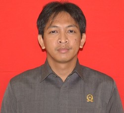 Si Miskin Pencari Kayu Bakar Dibui 2 Tahun, Humas PN: Sudah Sesuai UU