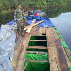 Minyak Pertamina Dicuri, Disuling Jadi BBM, dan Dijual di Pinggir Jalan