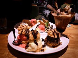 yummy ice cream semarang 1
