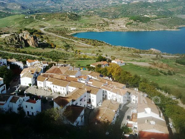 Indahnya Kota Bangsa Moor di Zahara de la Sierra