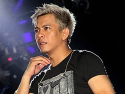 Ariel Loncat dari Gedung Tinggi di Video Klip Baru NOAH