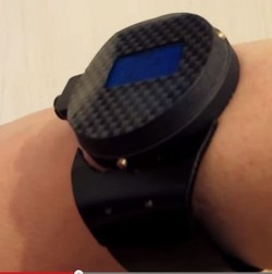 Seru! Jam Tangan ala James Bond yang Bisa Pancarkan Laser