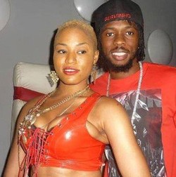 Gervinho Dikabarkan Coba Bawa Penumpang Gelap ke Pesawat, Bikin Empat Orang Dipecat