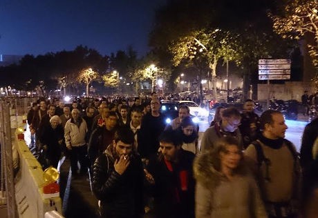 Begini Nonton Bola yang Nyaman