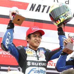 Tim Suzuki Sabet Gelar Juara Umum Sport 150cc Indoprix 2014