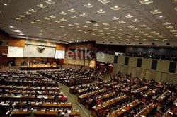 Besok DPR Gelar Paripurna Menetapkan Revisi UU MD3 Masuk Prolegnas 2014
