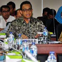 Mendikbud: Saya Malu Lihat Gaji Guru Tidak Layak