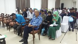 Saat Guru dari Jonggol Curhat tentang Murid yang Bandel