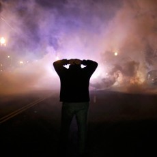 Polisi Missouri Takkan Diadili Atas Penembakan ABG Kulit Hitam di Ferguson