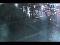 Para Pelaku Perusakan Gedung Sate Terekam CCTV