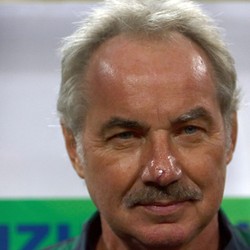 Lawan Laos Mungkin Jadi Akhir Karier Riedl Bersama Timnas