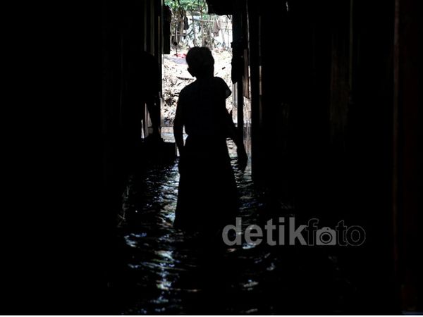 Pemprov Janjikan 2016 Kampung Pulo Bebas Banjir