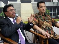 Diskusi Meneropong Interpelasi BBM