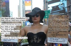 Perjuangkan Seksualitas Wanita, Seniman Ini Demo Pakai Lingerie di Keramaian