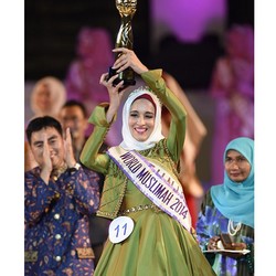 Foto: Cantiknya Fatma Ben Guefrache, Hijabers yang Jadi Ilmuwan Komputer