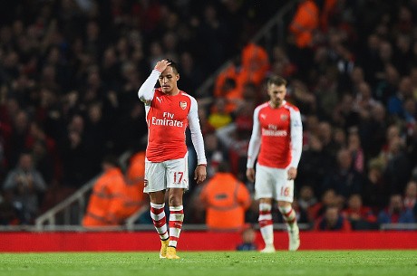 Arsenal Terlalu Bergantung pada Alexis