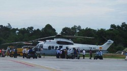 Jokowi Blusukan Naik Heli Super Puma ke Titik Kebakaran Hutan Riau