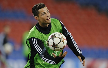 Ayo Kejar Messi, Ronaldo!