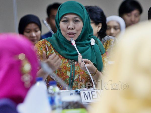 Mensos Jelaskan Kartu Sakti Jokowi ke DPD